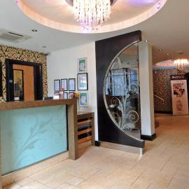 The BlueBell Hotel, ξενοδοχείο σε Neath