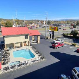 Pigeon Forge में, होटल Super 8 by Wyndham Pigeon Forge Downtown