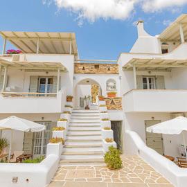 Studios Strouvalis, hotel em Agiassos