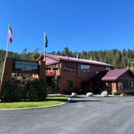 Bear Hill Lodge, hotel Jasperben