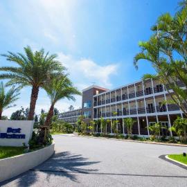 Best Western Okinawa Onna Beach, hotel di Onna