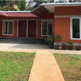 FernHills Homestay، فندق في ماديكيري