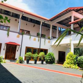 The Triangle Hotel