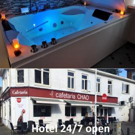 Wellness Suite Utrecht، فندق في أوتريخت