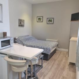 Cracatinni Mews, hotel i Roundwood