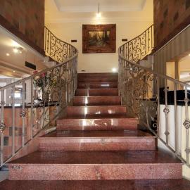 Savoy Lodge, hotel in Cape Town