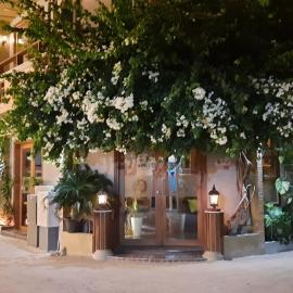 Maladiwa Beach & Spa, hotelli kohteessa Maafushi