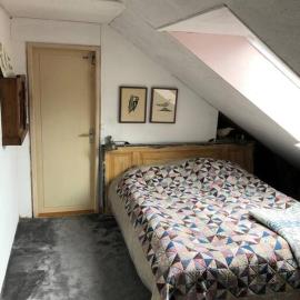 Mysigt men trångt vindsrum i Svinaberga!, hotel u gradu Kivik