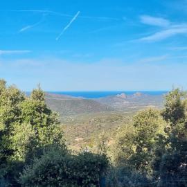 Vos vacances à Lama France Corse – hotel w mieście Lama