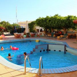 Albatross Apartments, hotel in Amoudara Herakliou