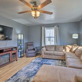 Charming Family Home ~ 4 Mi to Granite Peak!