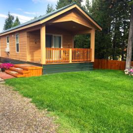 Cozy 1 bedroom in West Yellowstone, just 1 minute from Yellowstone Park! Alpine 1, hotel in West Yellowstone