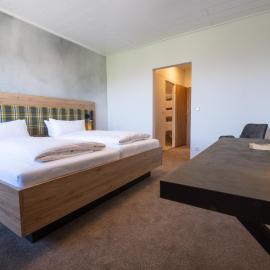 Landgasthof Adler, hotel in Utzmemmingen