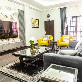 Gyamfuaa Court Apartments, hotel u gradu Kumasi