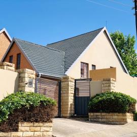 Blue Crane Guesthouse, hotell sihtkohas Maseru