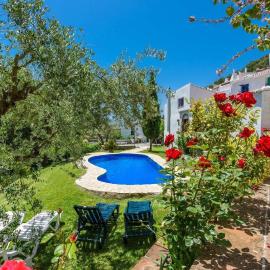 El Acebuchal - Casa Rosa Frigiliana by Ruralidays