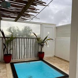 Gite Corossol Martinique, résidence naturiste، فندق في سانت لوسي
