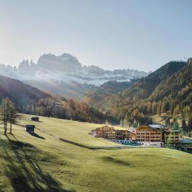 Cyprianerhof Dolomit Resort，蒂雷斯的飯店