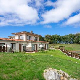 Apto RINOCERONTE LANUDO (2), hotel a Cuerres