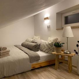 Garden House, hotel in Roudnice nad Labem