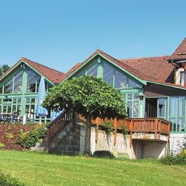 Gasthof - Pension Krämerhof, hotel u gradu Thanstein