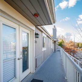 The Alpine - Central Collingwood Condo, Hotel in Collingwood