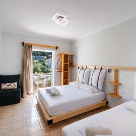 Nikolas Studios, hotel a Ayios Nikitas
