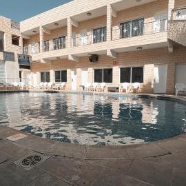 Hotel Maman