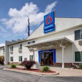 Studio 6 Altoona IA Des Moines East, hotel din Altoona