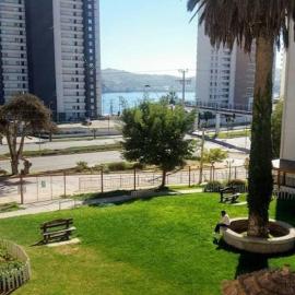 Departamento a 150 metros de playa la herradura, hotel di Coquimbo