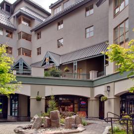 Whistler Peak Lodge, готель у місті Вістлер
