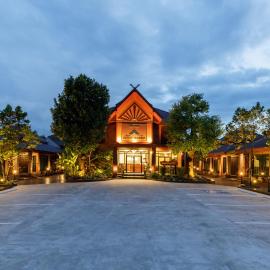 บีวินรีสอร์ท, hotel i Nakhon Si Thammarat