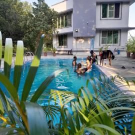 Ivy Maitri Farm 3 Bhk with Private Pool - Badlapur, hotel Badlapurban
