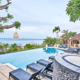 Anda Amed Villas & Spa, hotel v destinácii Amed
