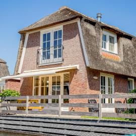 Holiday Home Breukelen、ブリューケレンのホテル