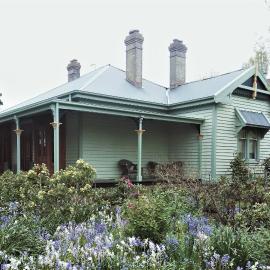 Oakdene Heritage Accommodation, hotel in Saint Marys