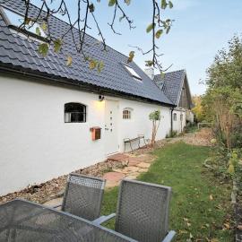 Gorgeous Home In Rydebäck With Wifi, hotell i Rydebäck