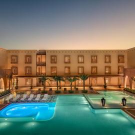 Time Square Resort & Spa Bhuj, hotel u gradu 'Bhuj'