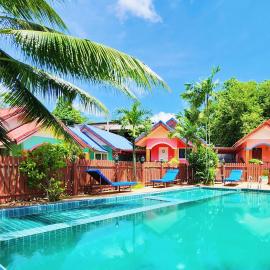 Phaithong Sotel Resort、シャロンのホテル