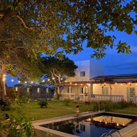 Barra Beach House, מלון בפורטים