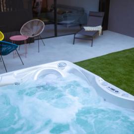 Casa de Nero - Premium House with Jacuzzi Next to Golf Course