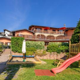 Apartment Residenza Agrifoglio-18 by Interhome, hotel en Luino