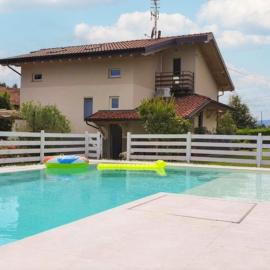 Villa Giuseppina by Interhome, hotel Besozzóban