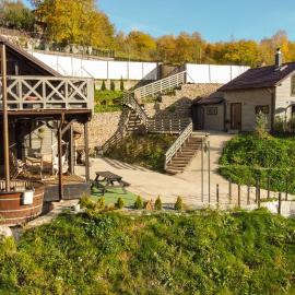 Amonte Mountain Resort, hotel di Muntele Rece