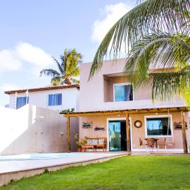 Excelente casa com Piscina, hotel em Camaçari