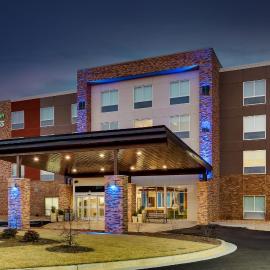 Holiday Inn Express & Suites - Dawsonville by IHG, hotel a Dawsonville