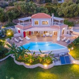 Villa Socrates, hotel in Skala