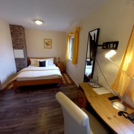 Hotel Lindenhof, מלון ברודרמארק