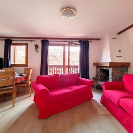 Appartement spacieux - Départ ski aux pieds - Terrasse - Parking - FR-1-344-792