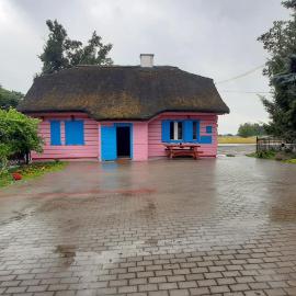 Różana Karczma، فندق في Kruszyn